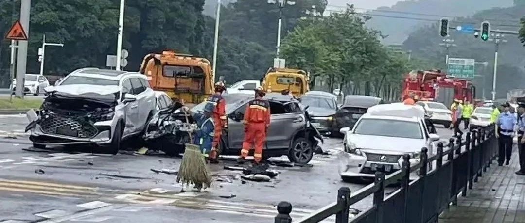 廣東車禍最新消息，事故現(xiàn)場、救援進展與后續(xù)關(guān)注