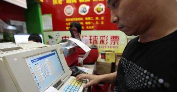 澳門天天彩期期精準，揭示背后的犯罪問題及其影響