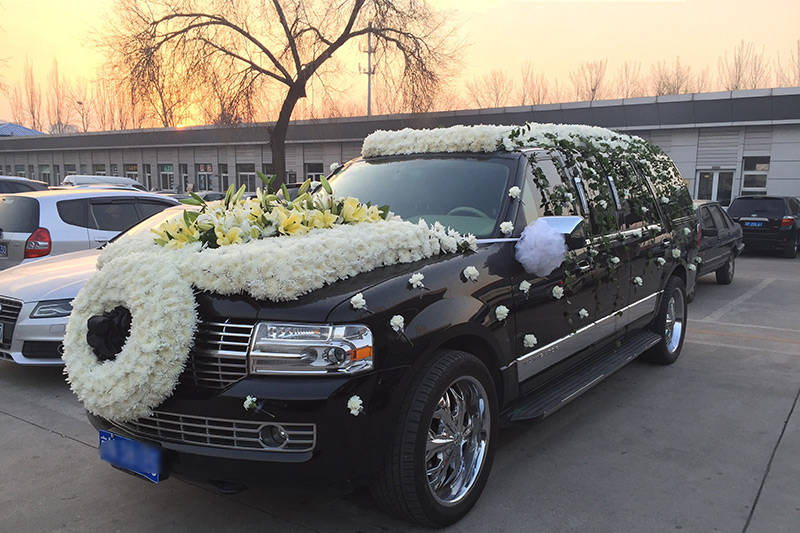 最新豪華靈車,最新豪華靈車，科技與尊重的融合